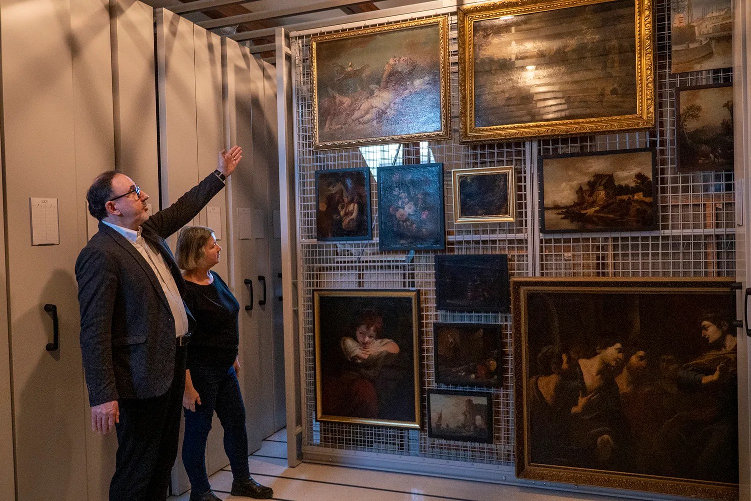 Evacuating Art From Ukraine's Front Lines